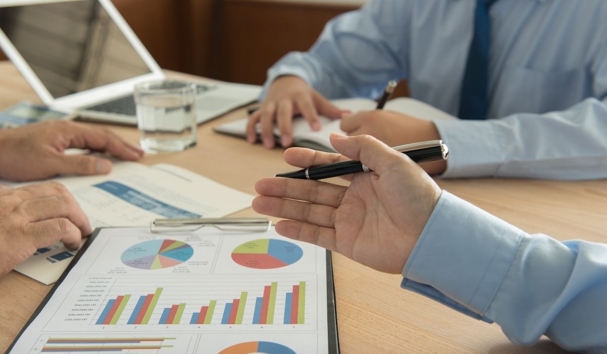 業務委託に適切に関与するイメージ