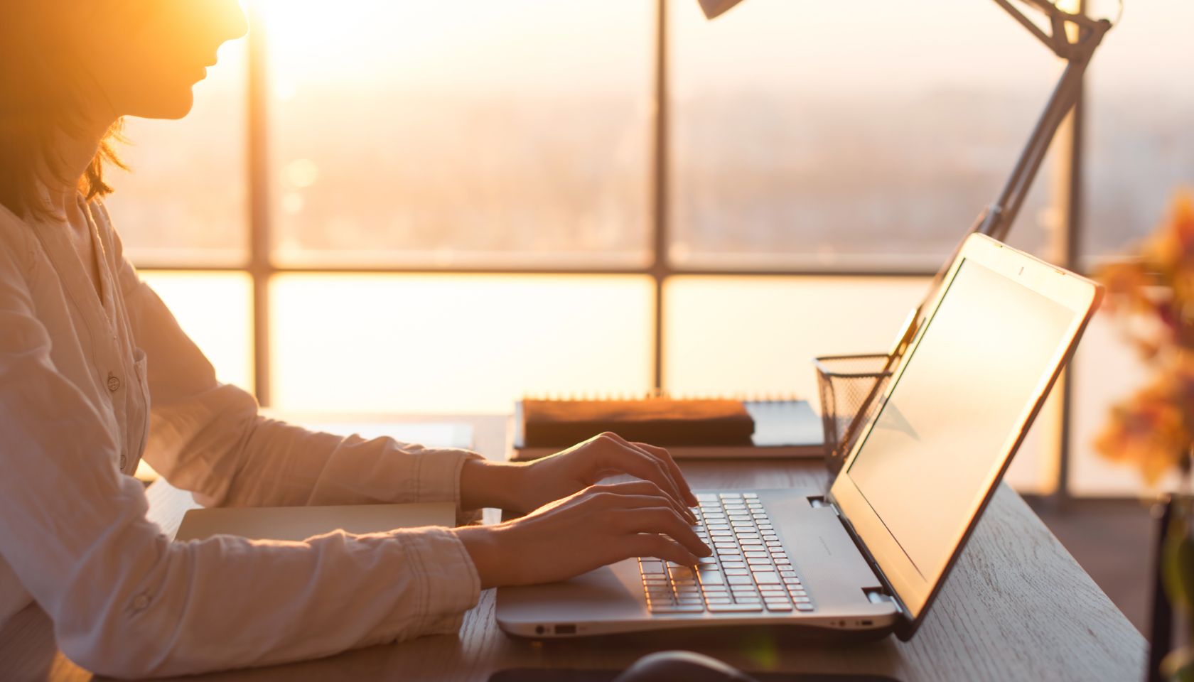 営業データ分析を行うイメージ